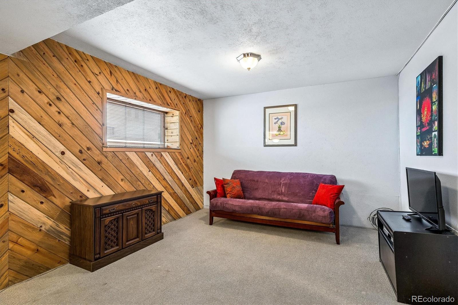 1050 S Monaco Parkway Denver CO 80224