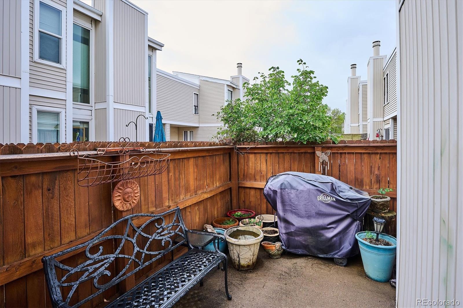 1050 S Monaco Parkway Denver CO 80224