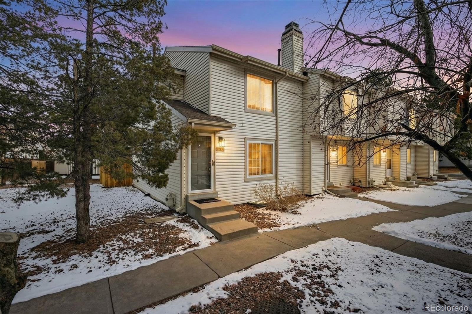 4221 S Mobile Circle Aurora CO 80013