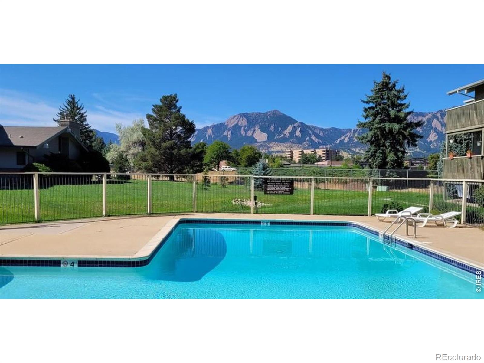 695 Manhattan Drive Boulder CO 80303