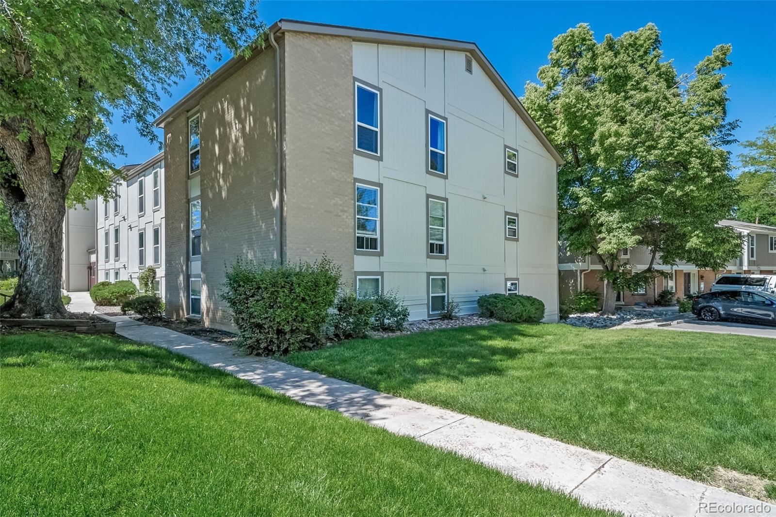 7251 S Xenia Circle Centennial CO 80112