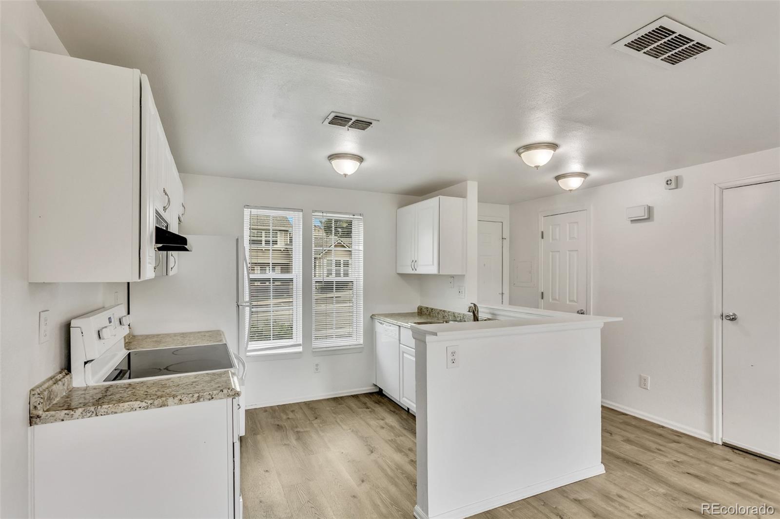 1514 S Ouray Circle Aurora CO 80017