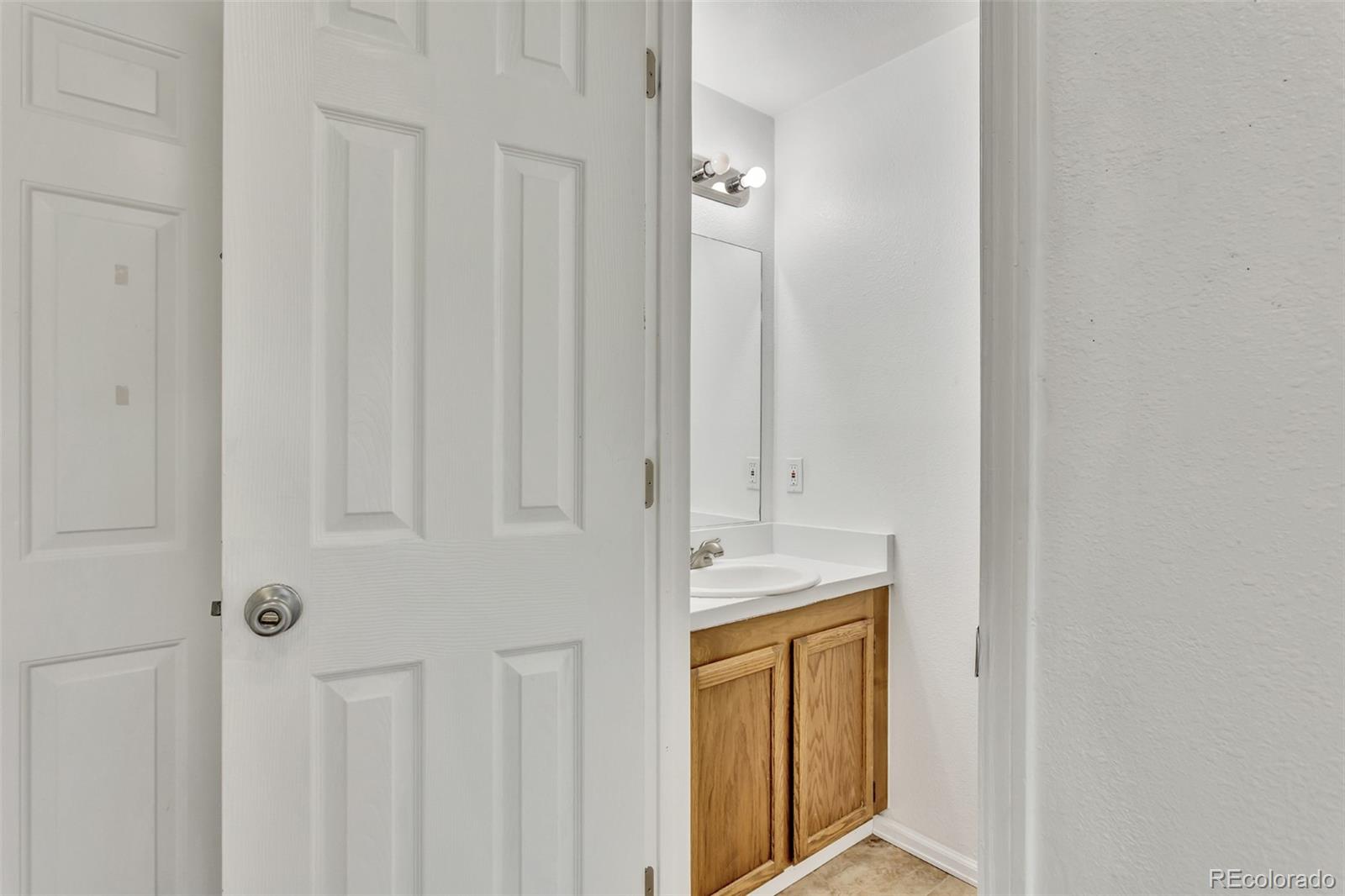 1514 S Ouray Circle Aurora CO 80017