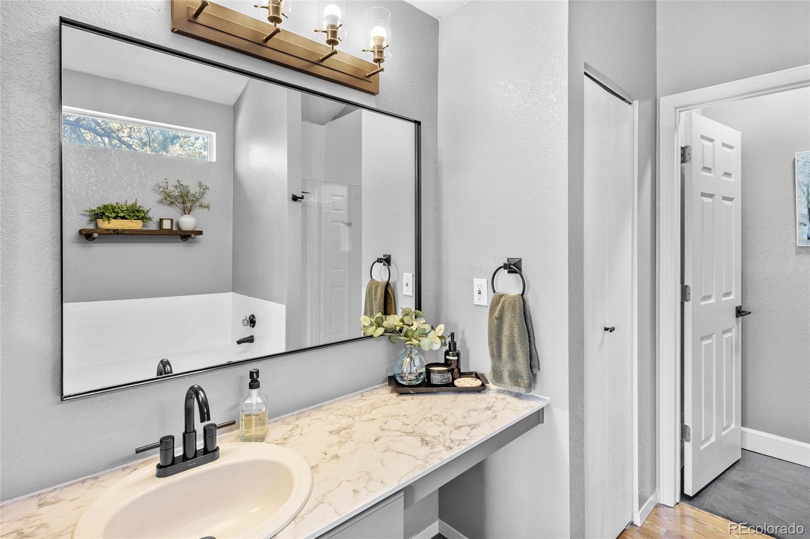 6001 S Yosemite Street Greenwood Village CO 80111