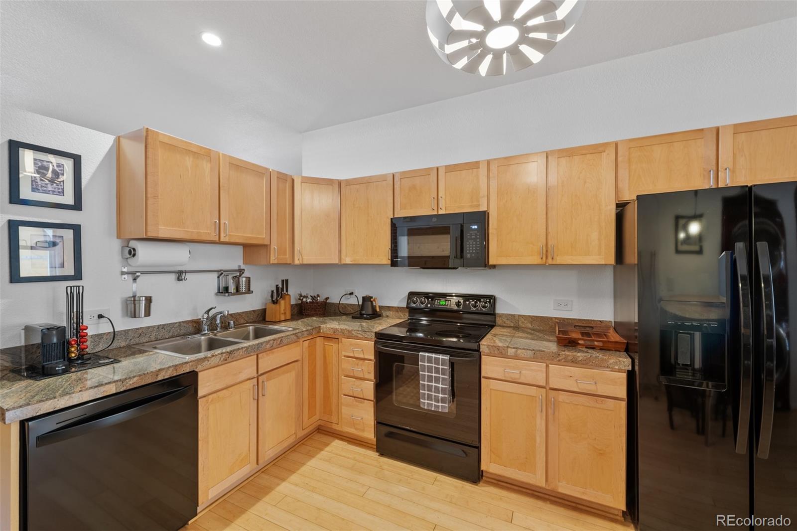 3225 Blake Street Denver CO 80205