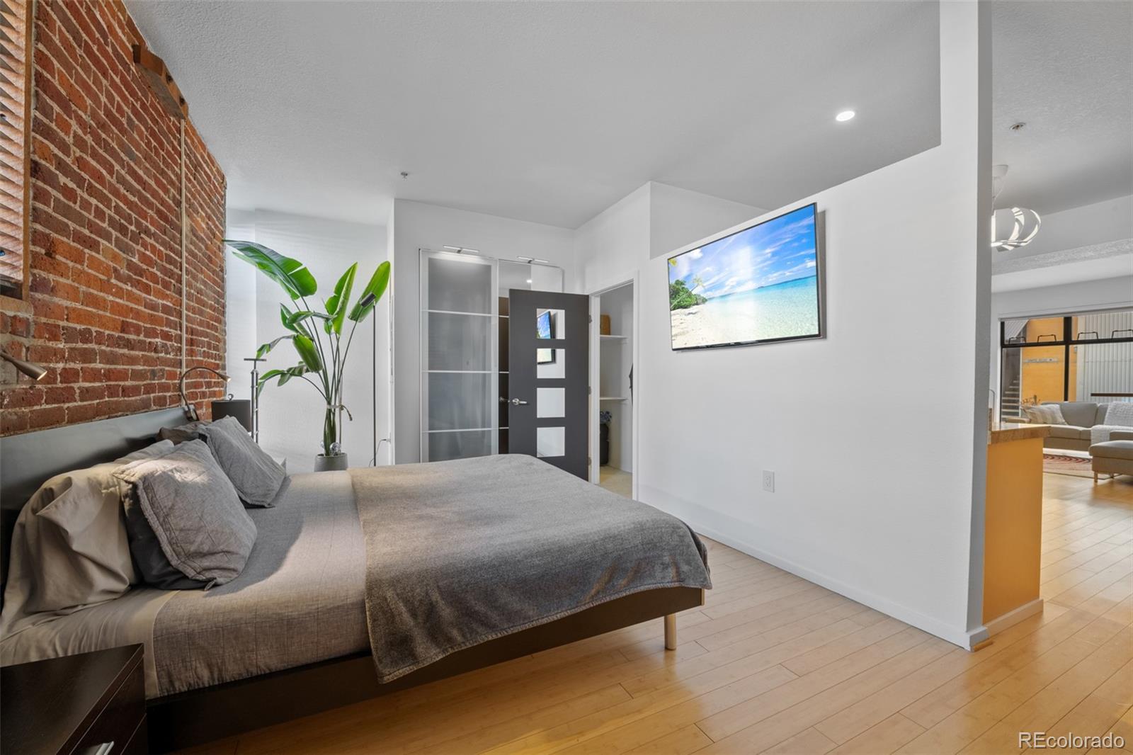 3225 Blake Street Denver CO 80205