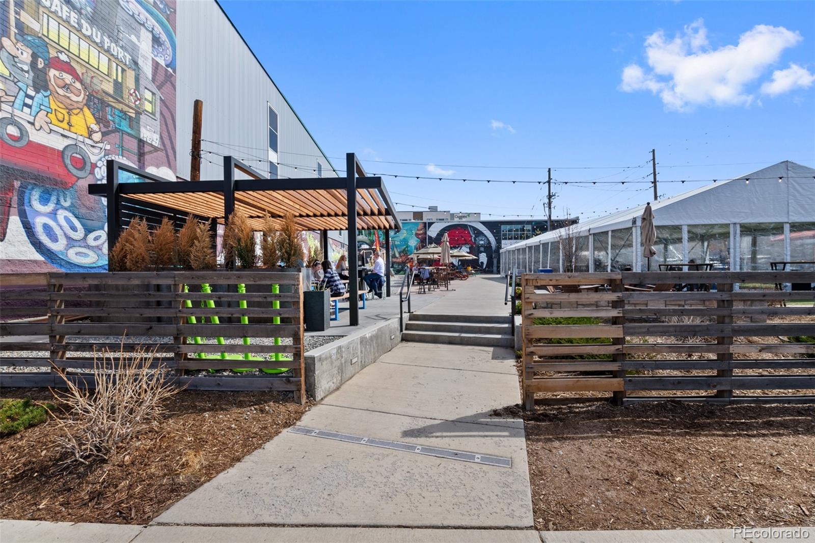 3225 Blake Street Denver CO 80205