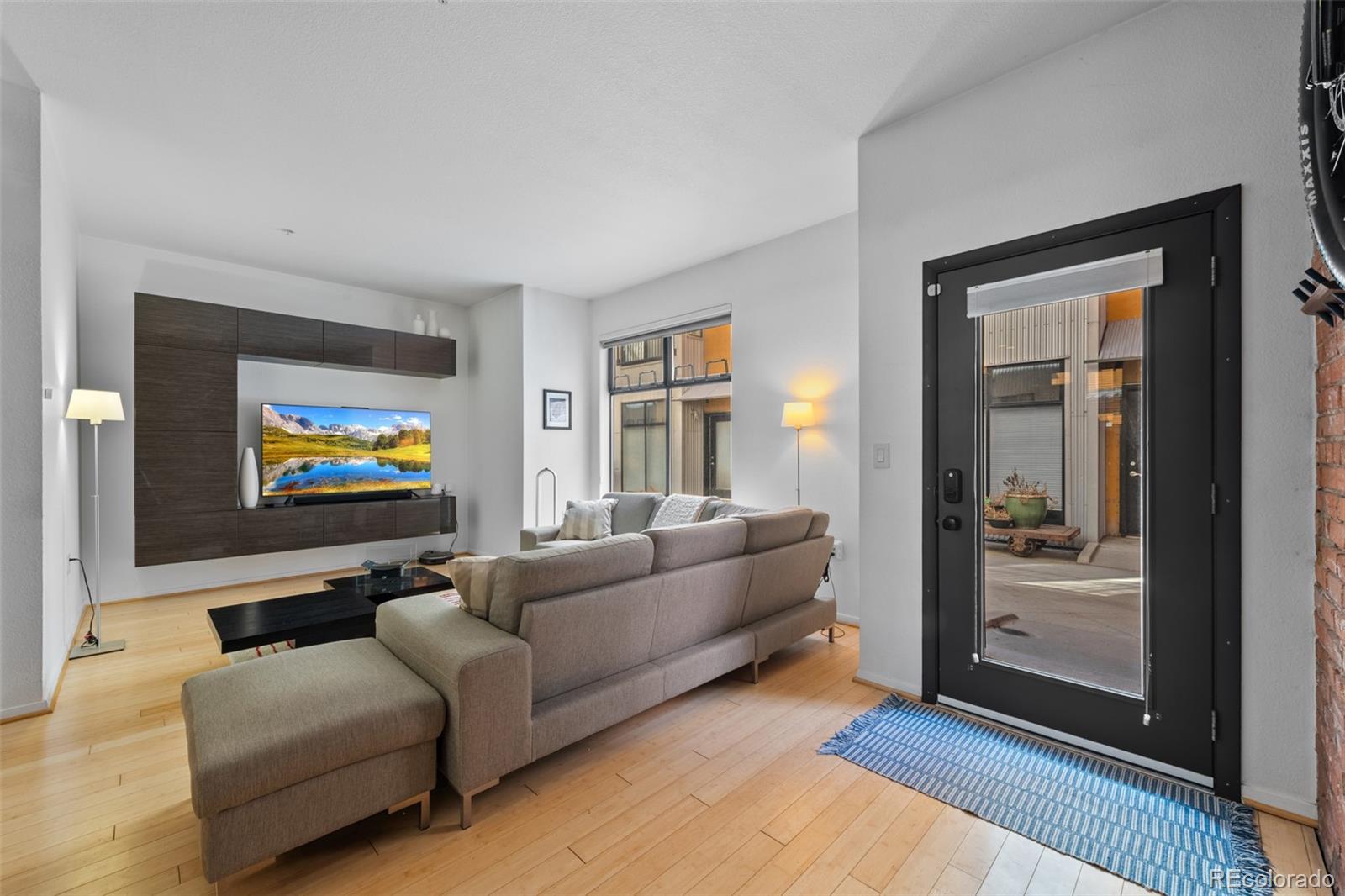 3225 Blake Street Denver CO 80205