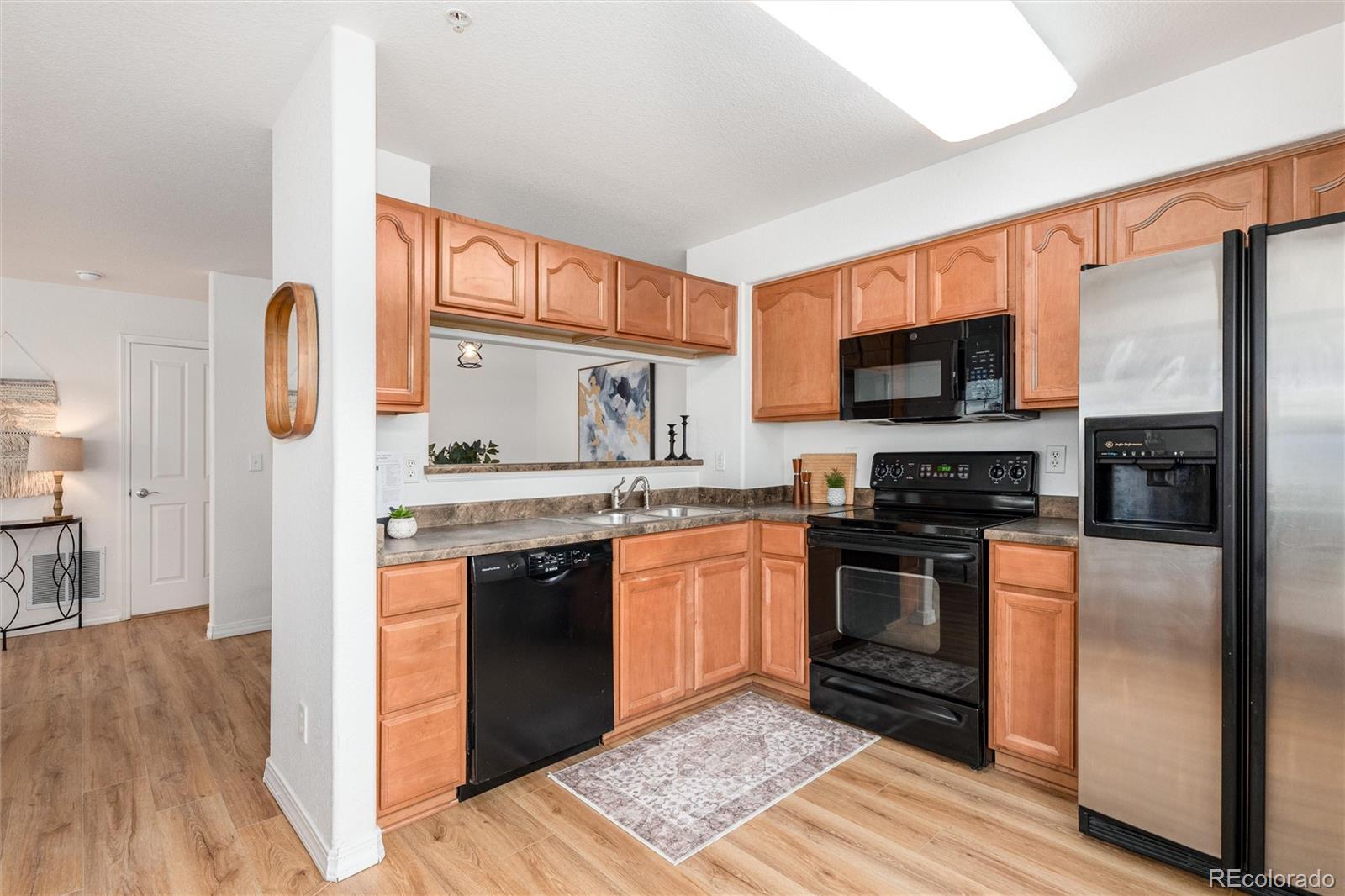 23501 Alamo Place Aurora CO 80016