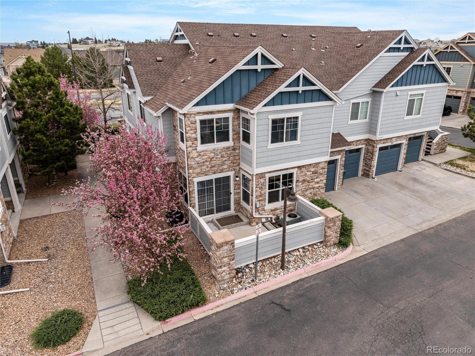 23501 Alamo Place Aurora CO 80016