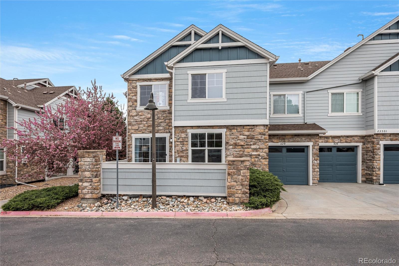 23501 Alamo Place Aurora CO 80016