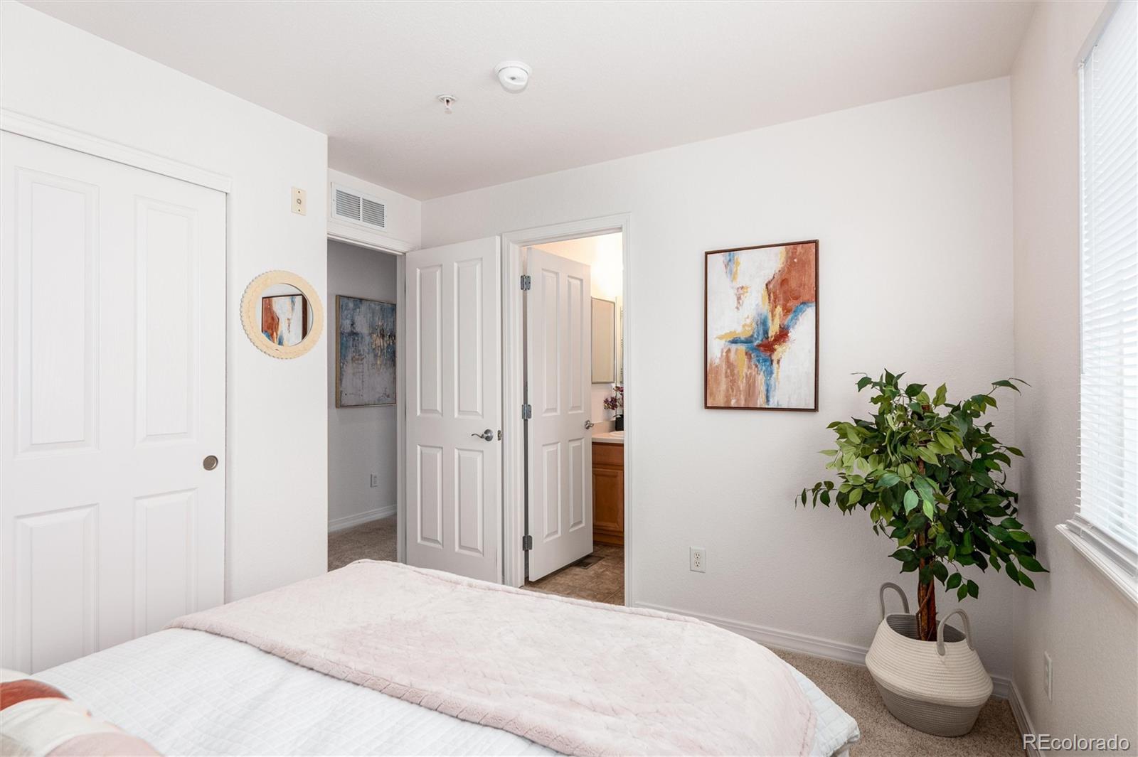 23501 Alamo Place Aurora CO 80016