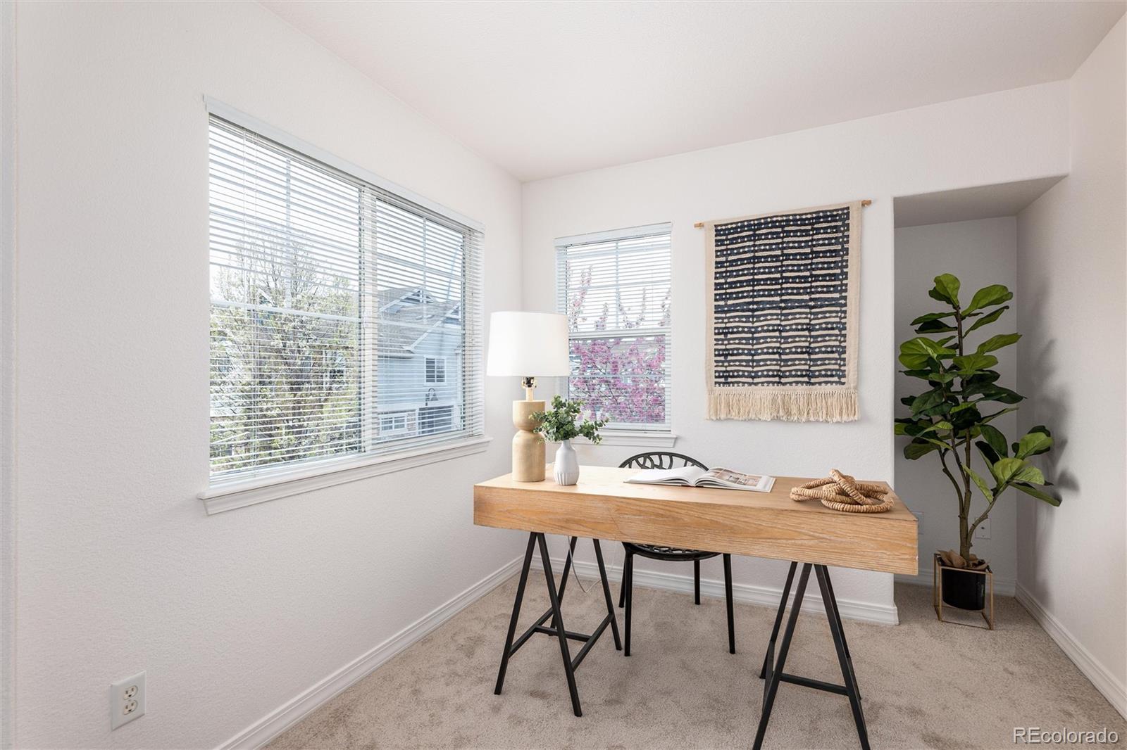 23501 Alamo Place Aurora CO 80016
