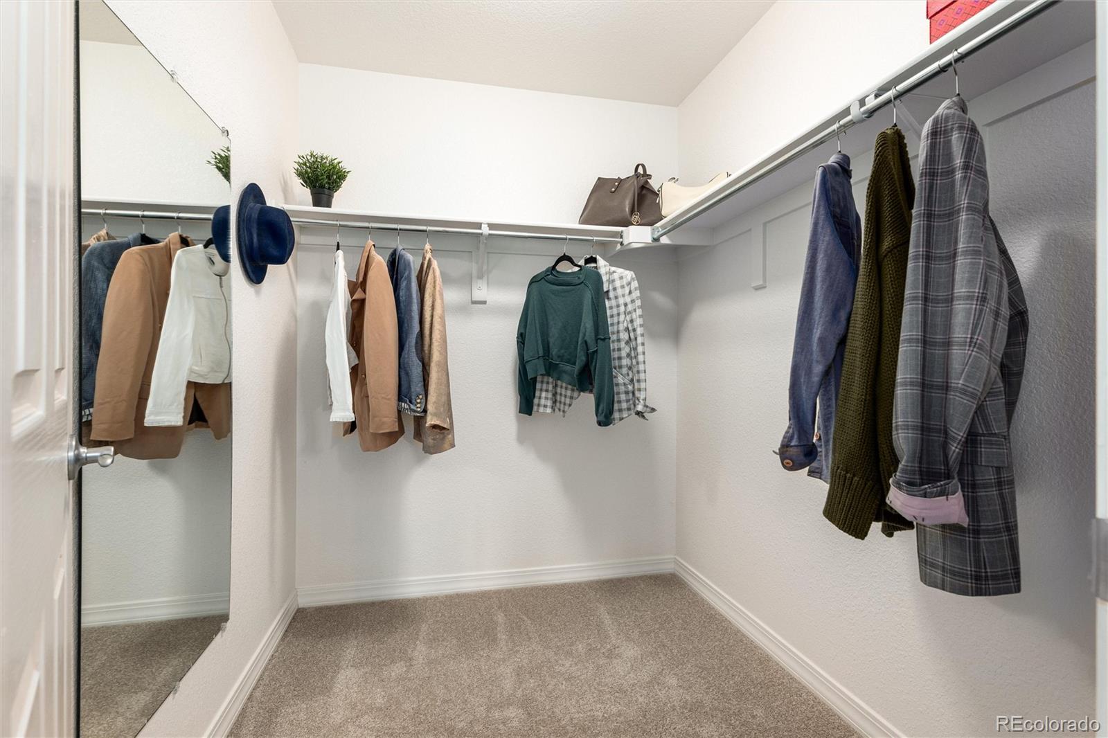 23501 Alamo Place Aurora CO 80016
