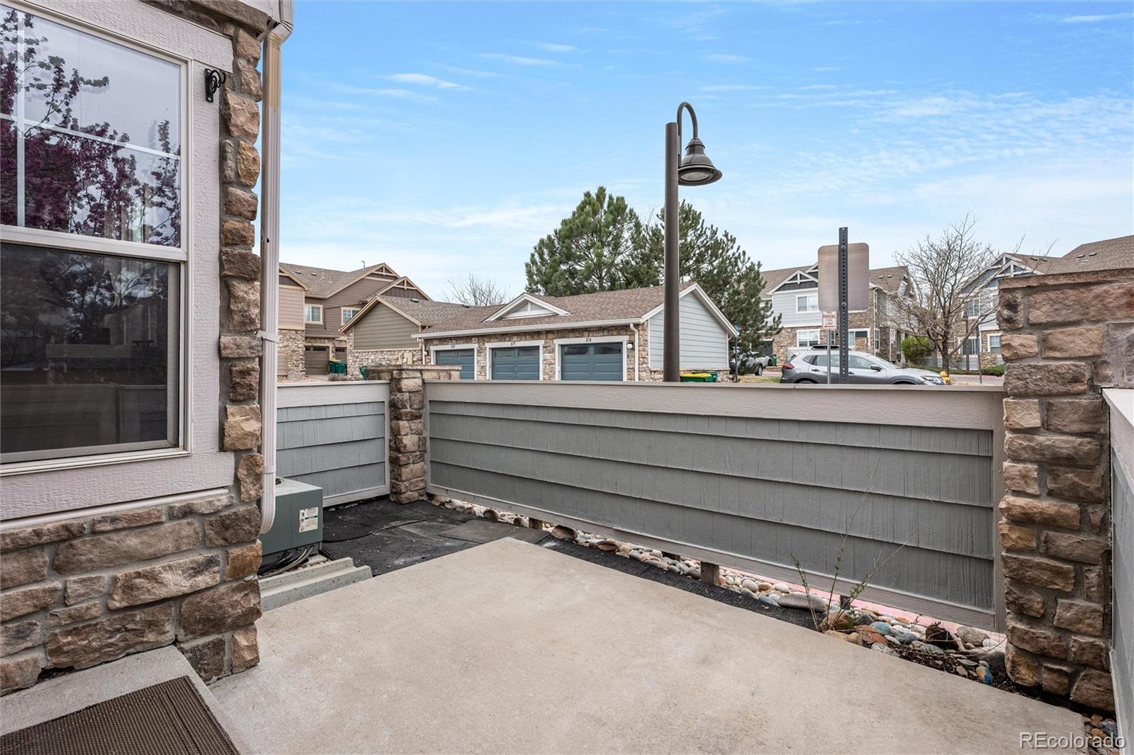 23501 Alamo Place Aurora CO 80016
