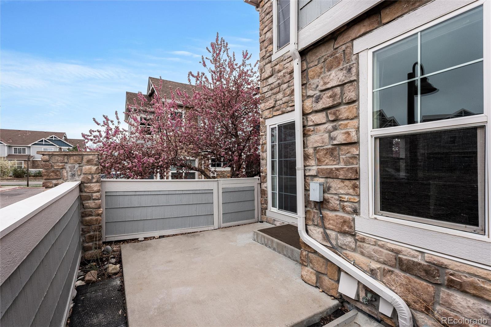 23501 Alamo Place Aurora CO 80016