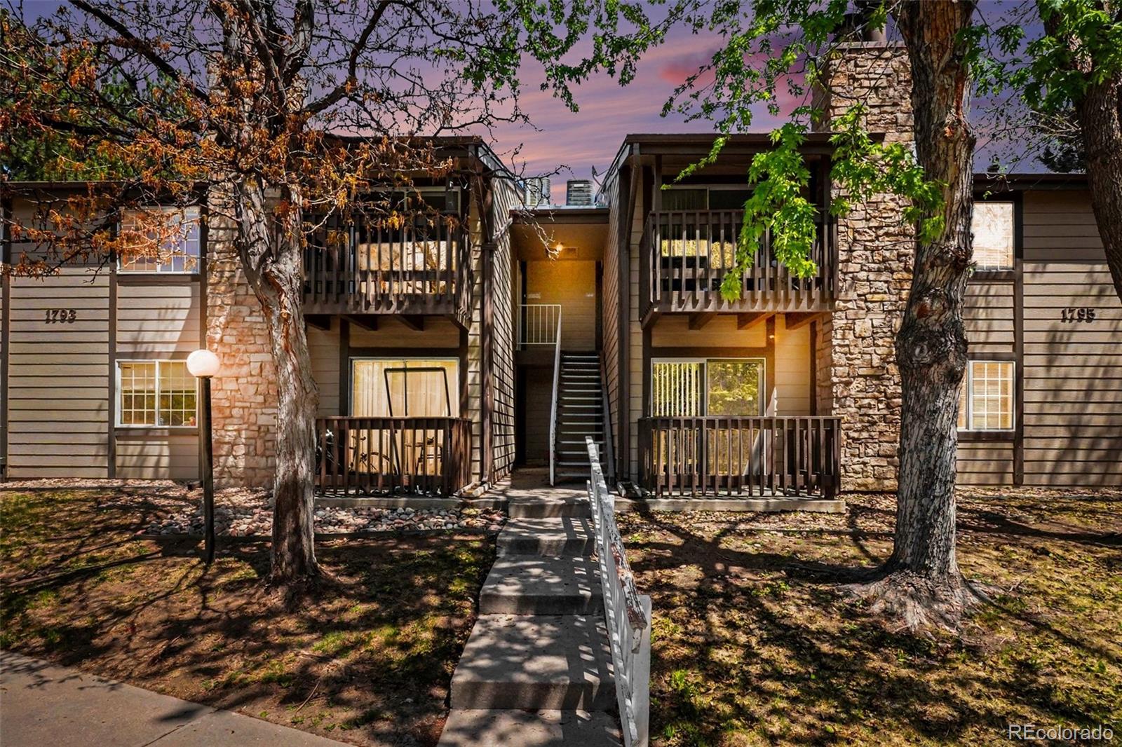 1793 S Pitkin Street Aurora CO 80017