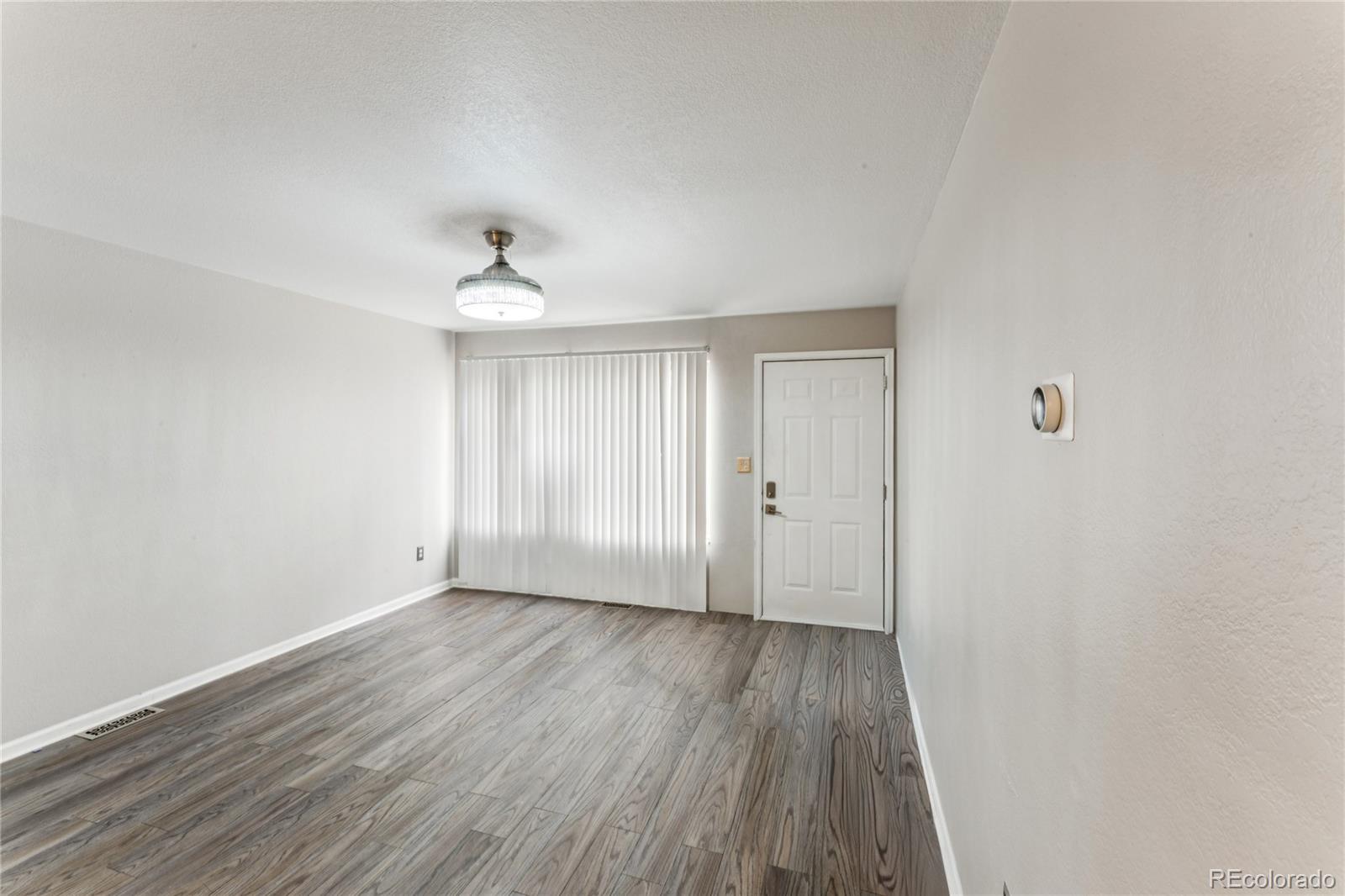2181 S Troy Way Aurora CO 80014