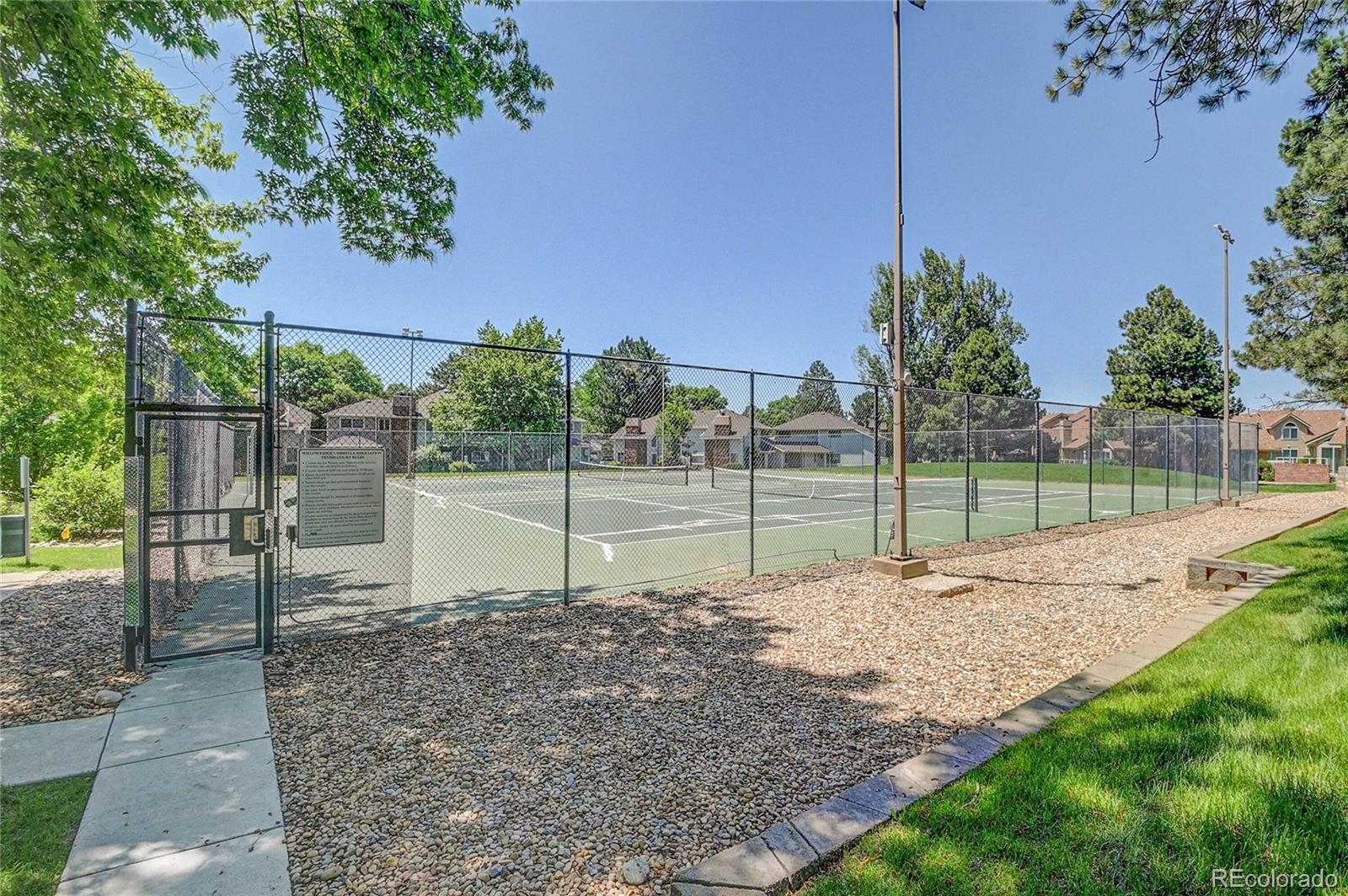 2181 S Troy Way Aurora CO 80014