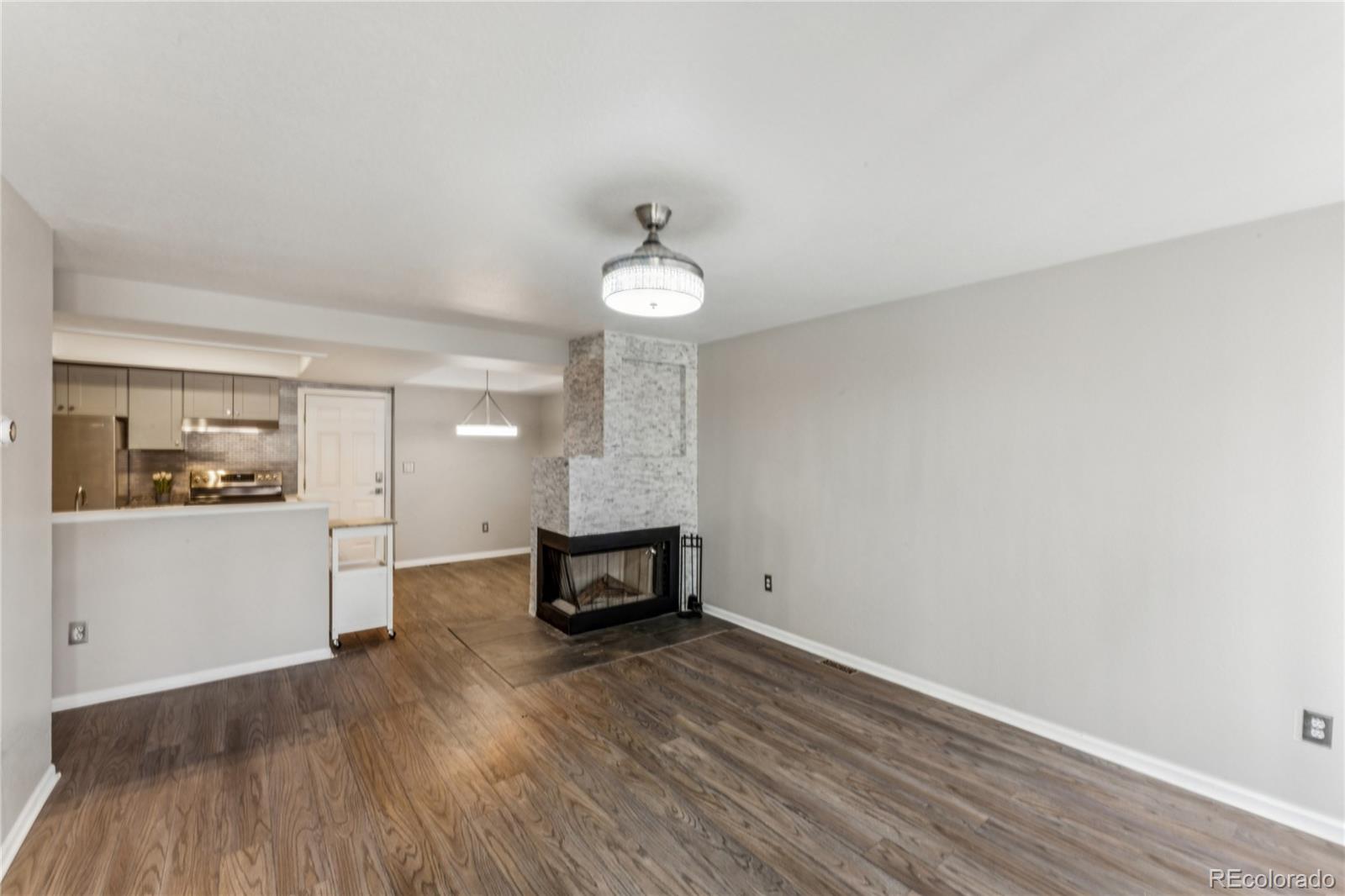 2181 S Troy Way Aurora CO 80014