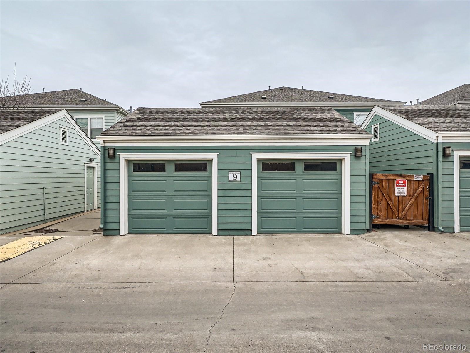 2743 Roslyn Street Denver CO 80238