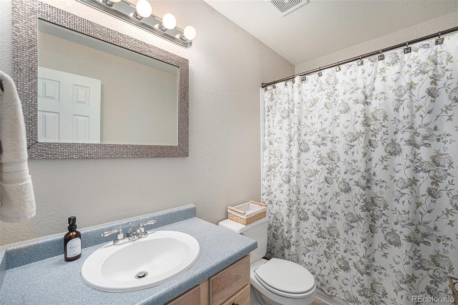 5252 W 68th Avenue Arvada CO 80003