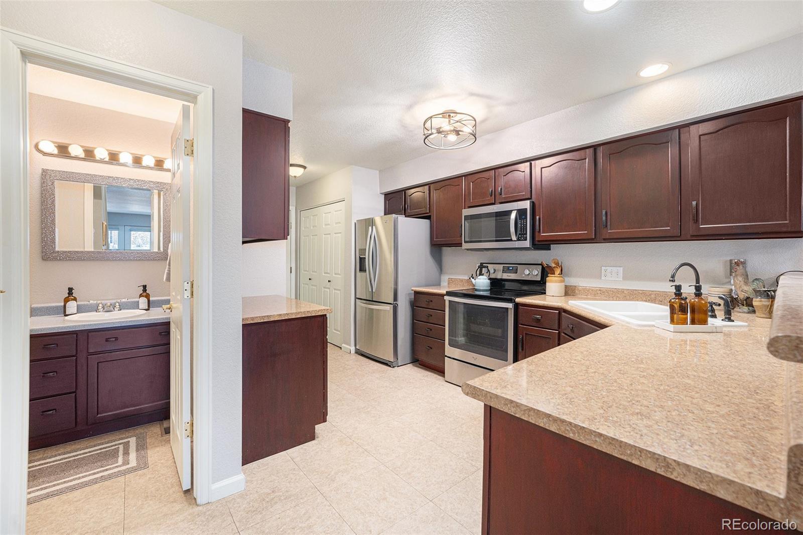 5252 W 68th Avenue Arvada CO 80003