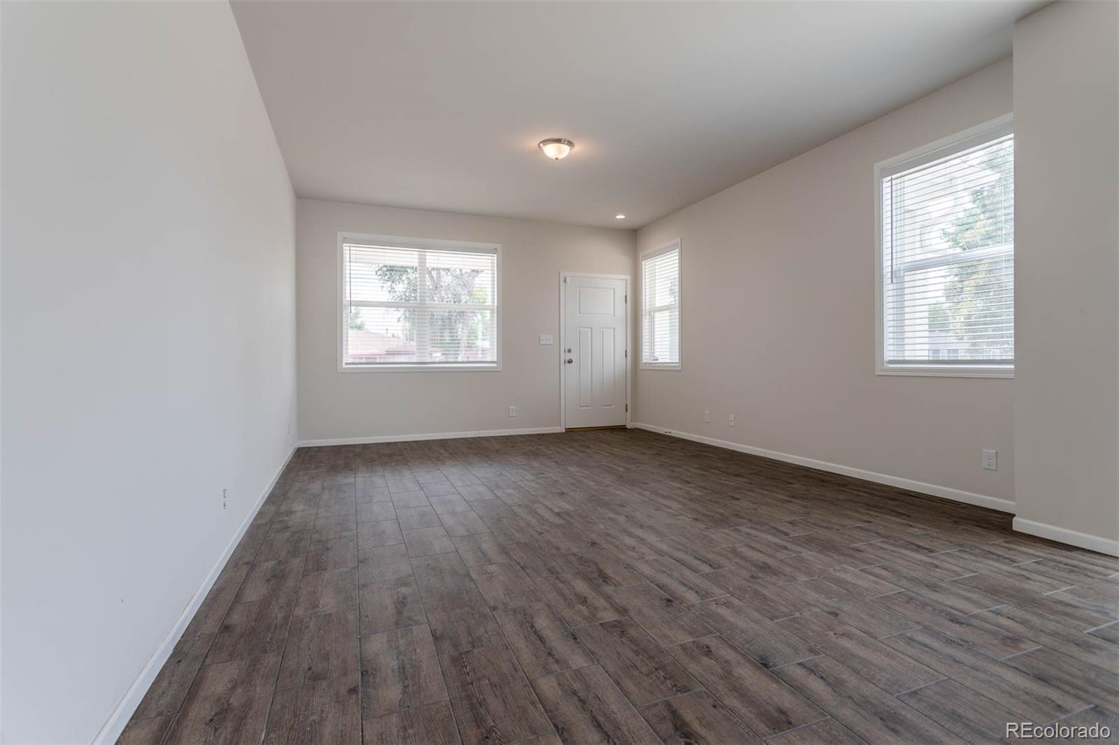 2371 N Elmira Street Aurora CO 80010