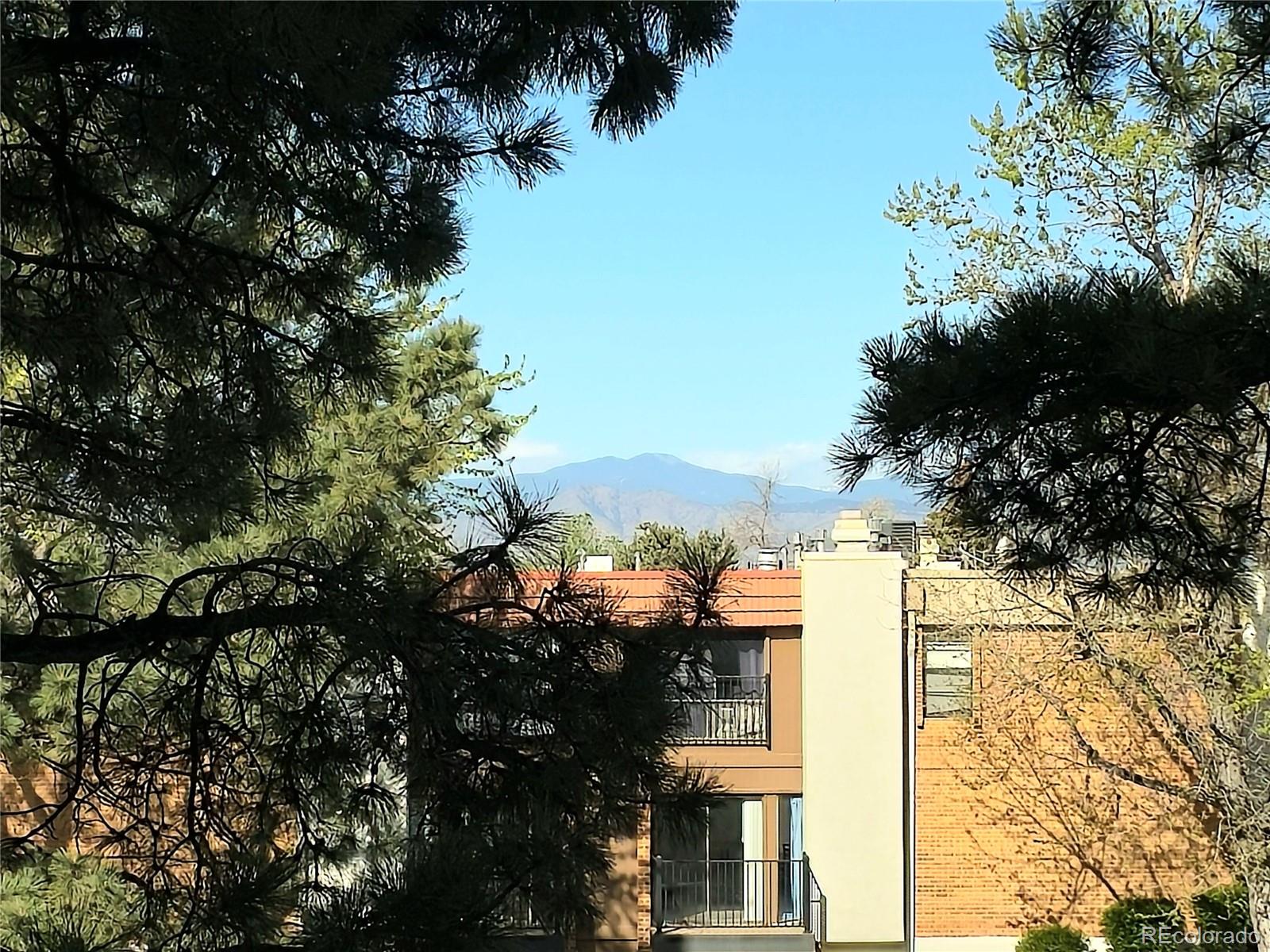 2880 S Locust Street Denver CO 80222