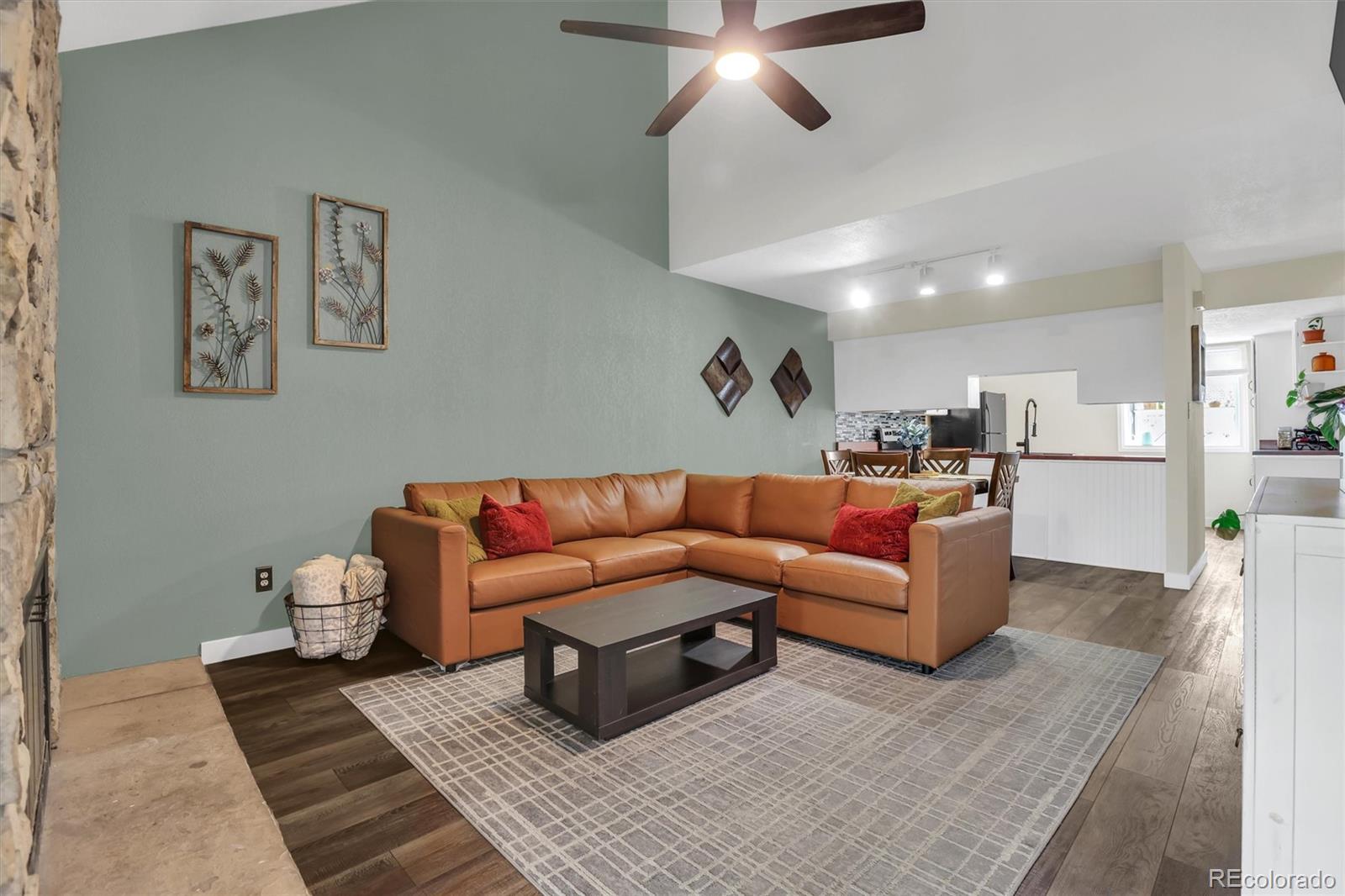 2053 S Worchester Way Aurora CO 80014