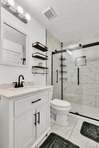 2053 S Worchester Way Aurora CO 80014