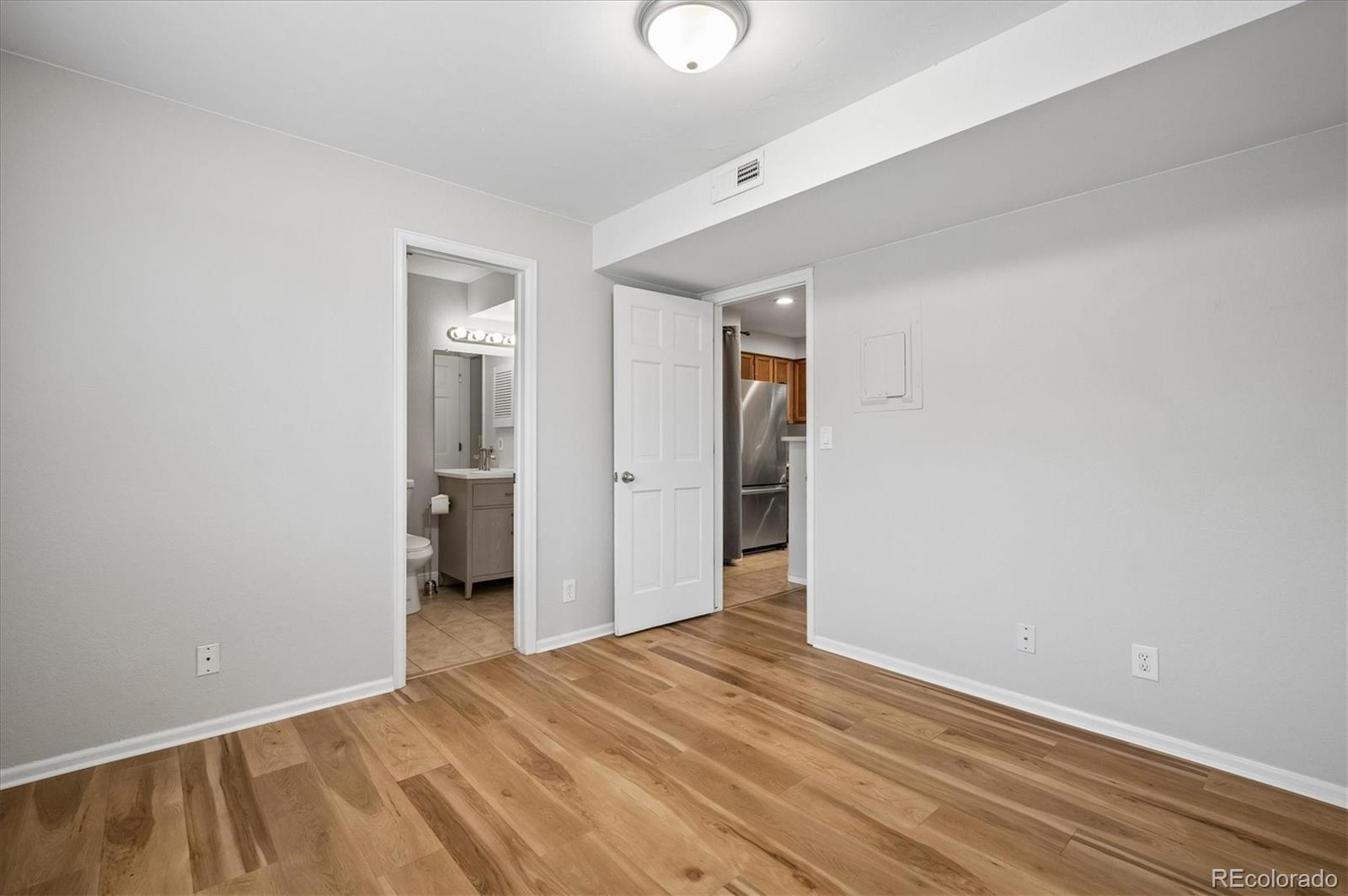 846 S Vance Street Lakewood CO 80226