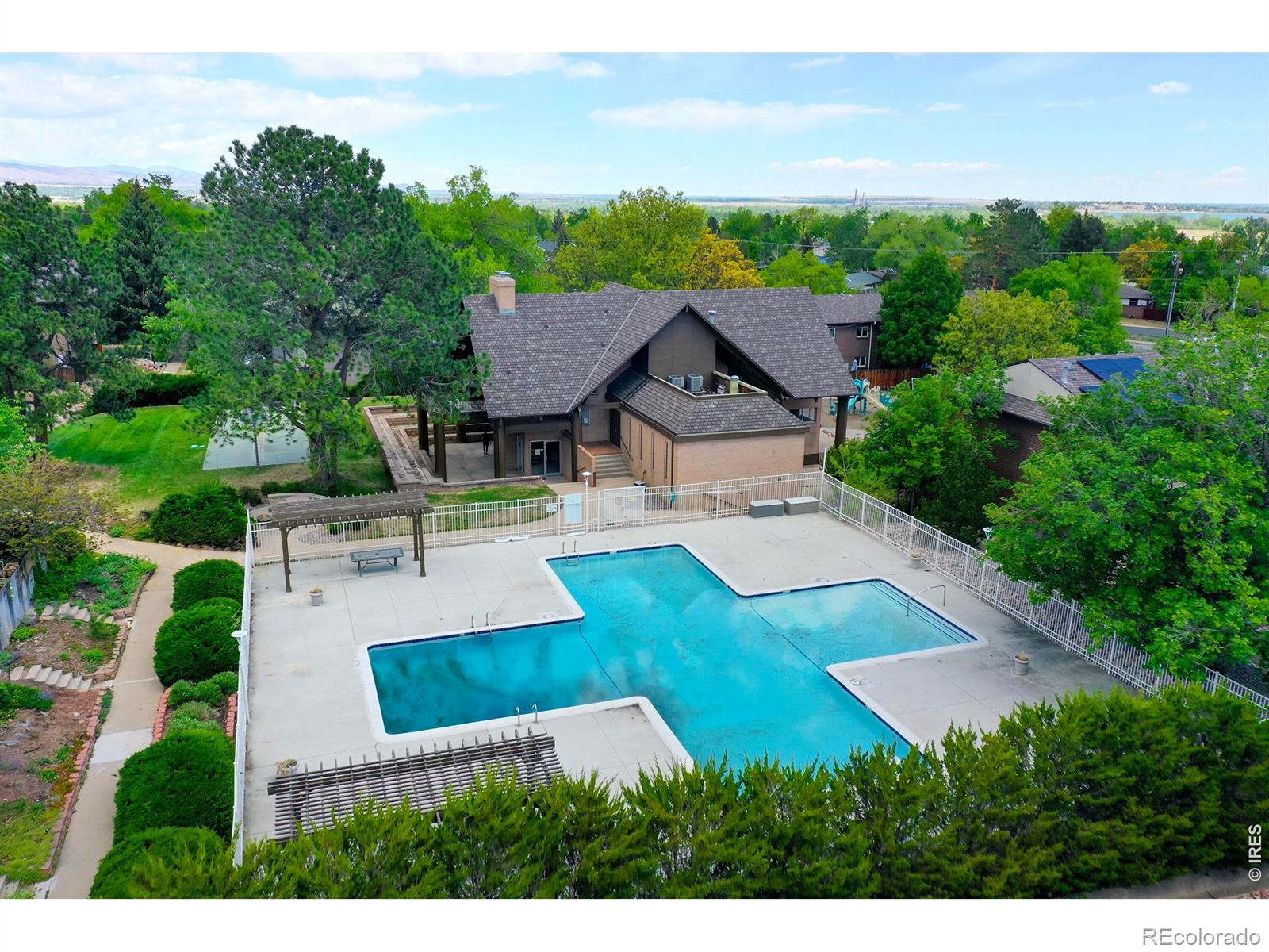 1466 Greenbriar Boulevard Boulder CO 80305