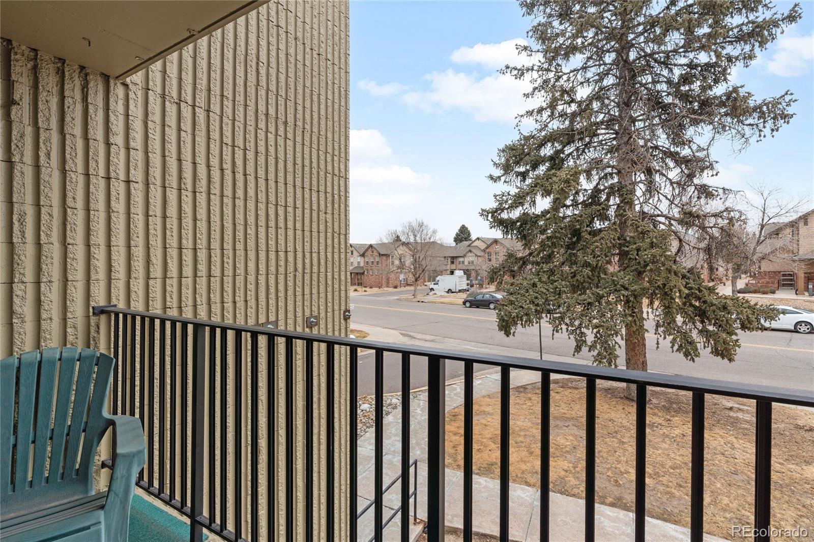 2231 S Vaughn Way Aurora CO 80014