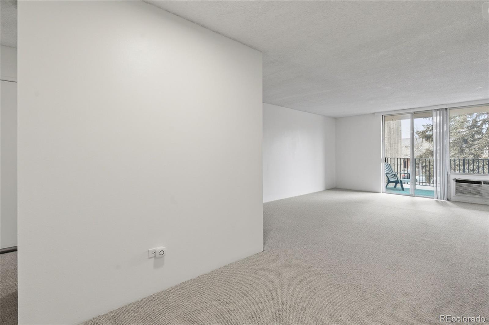 2231 S Vaughn Way Aurora CO 80014