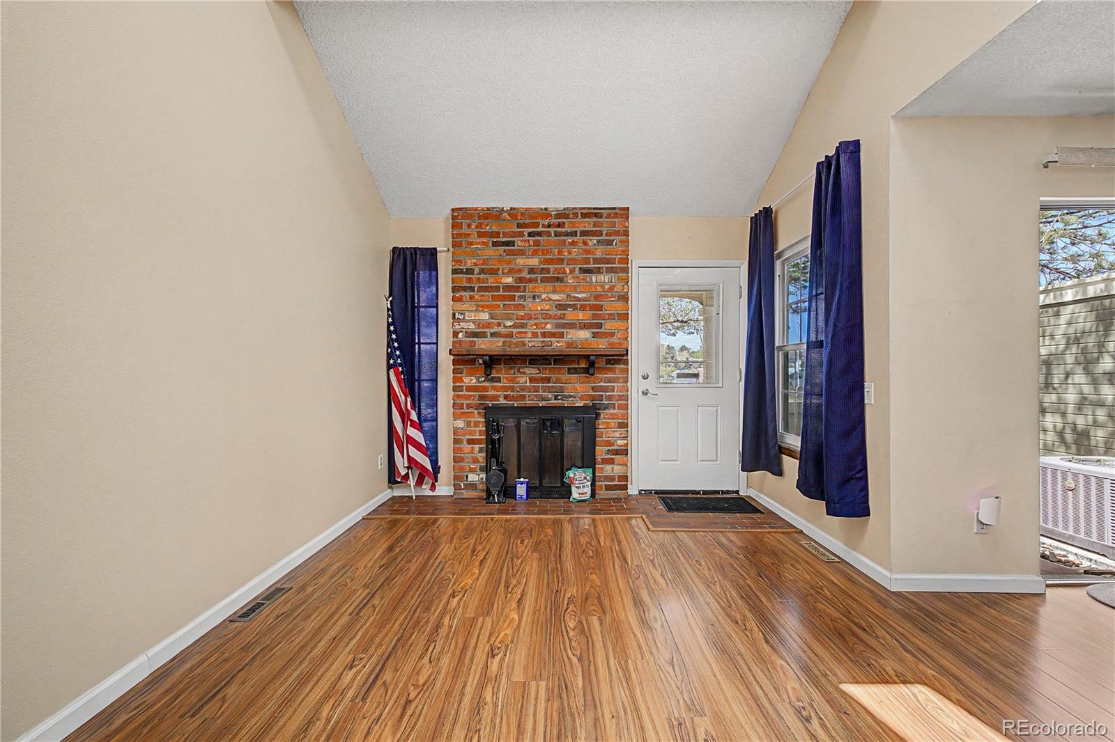 2009 S Hannibal Street Aurora CO 80013