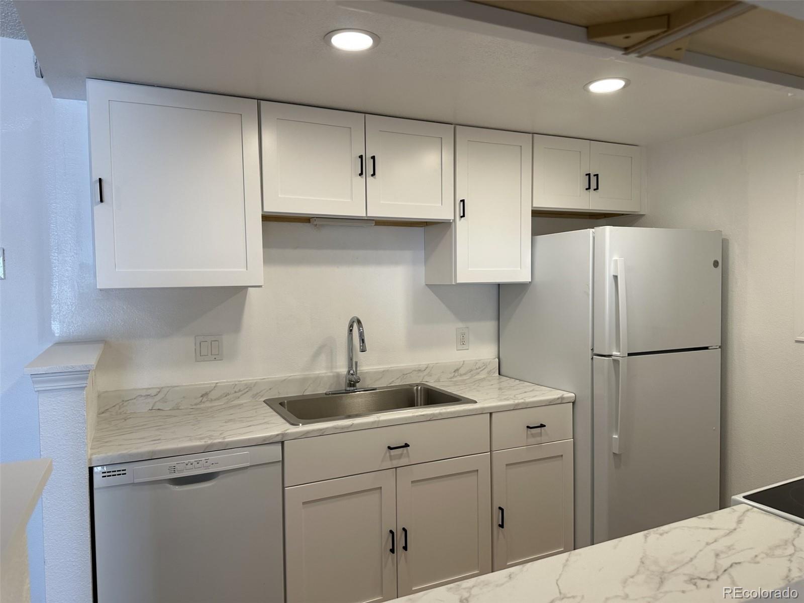 943 S Zeno Way Aurora CO 80017