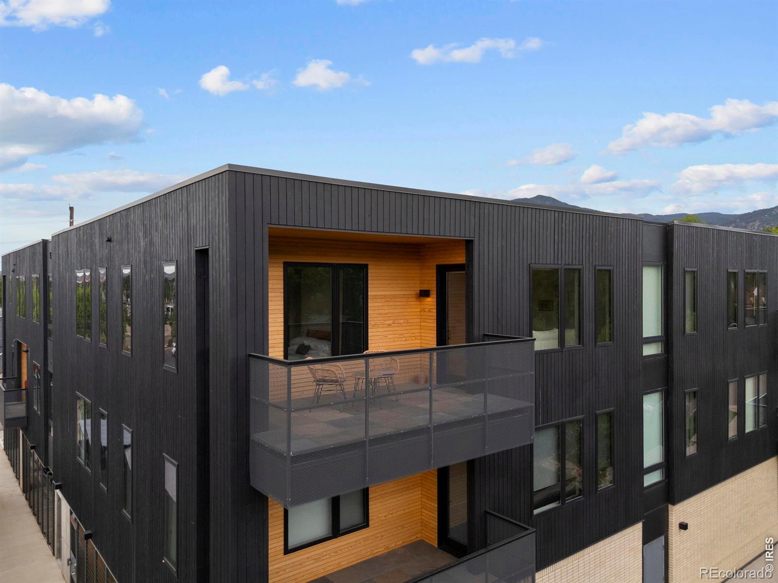 2718 Pine Street Boulder CO 80302