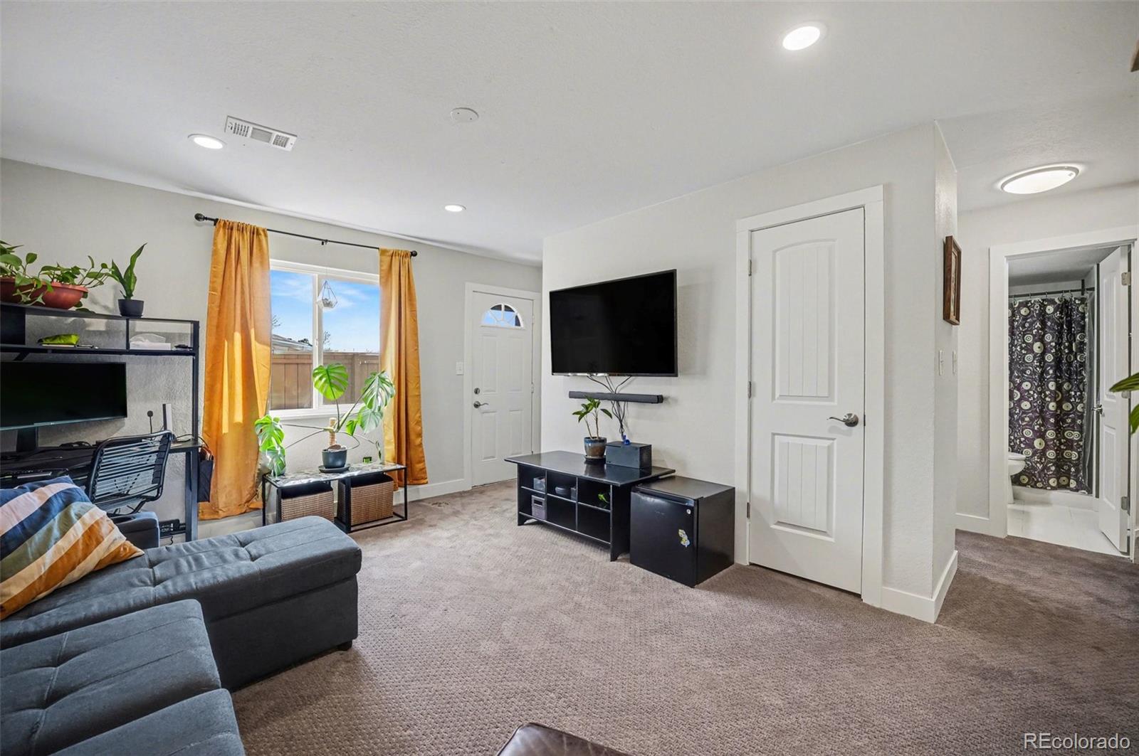 972 S Miller Street Lakewood CO 80226
