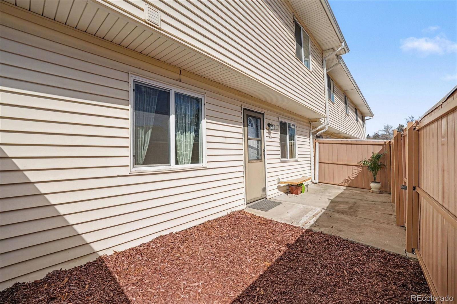 972 S Miller Street Lakewood CO 80226