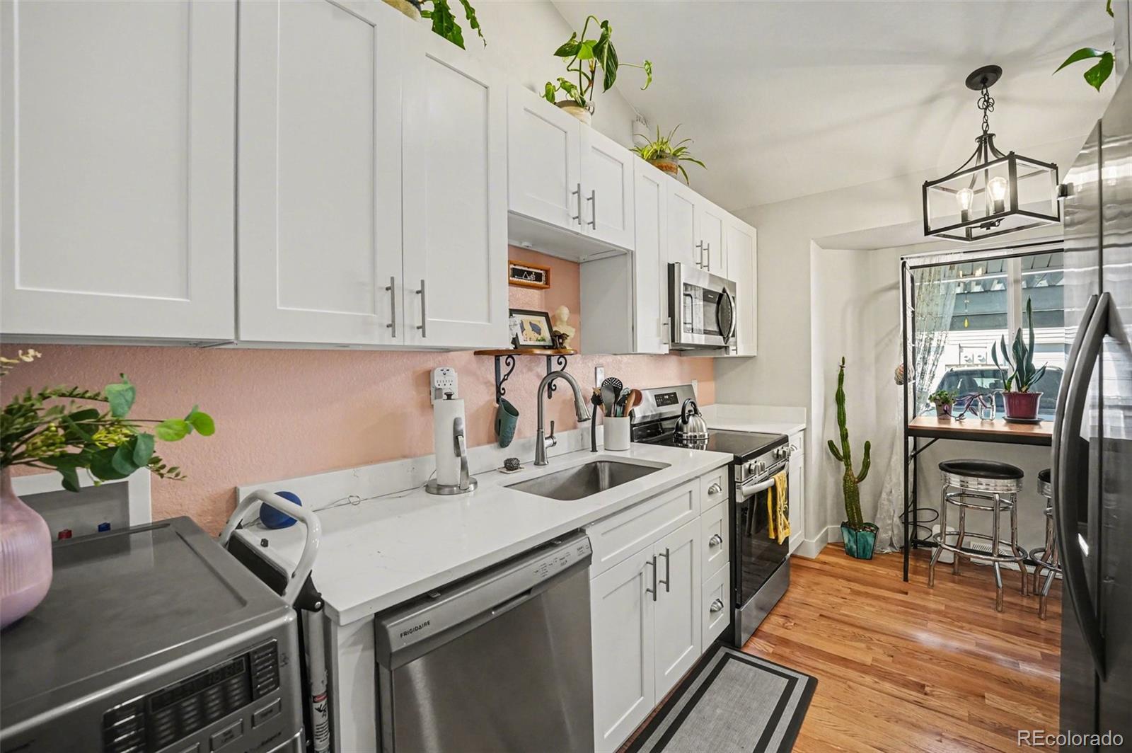 972 S Miller Street Lakewood CO 80226