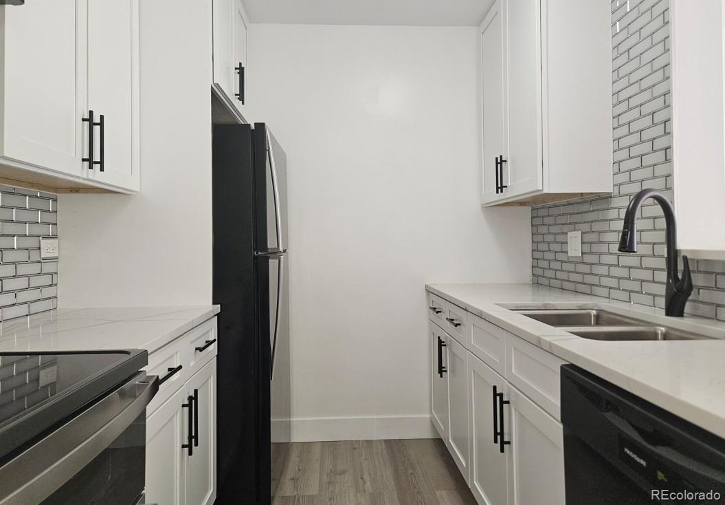 2281 S Vaughn Way Aurora CO 80014