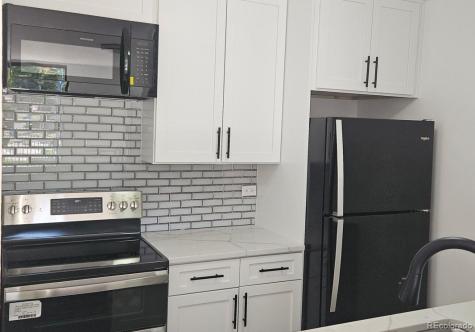 2281 S Vaughn Way Aurora CO 80014