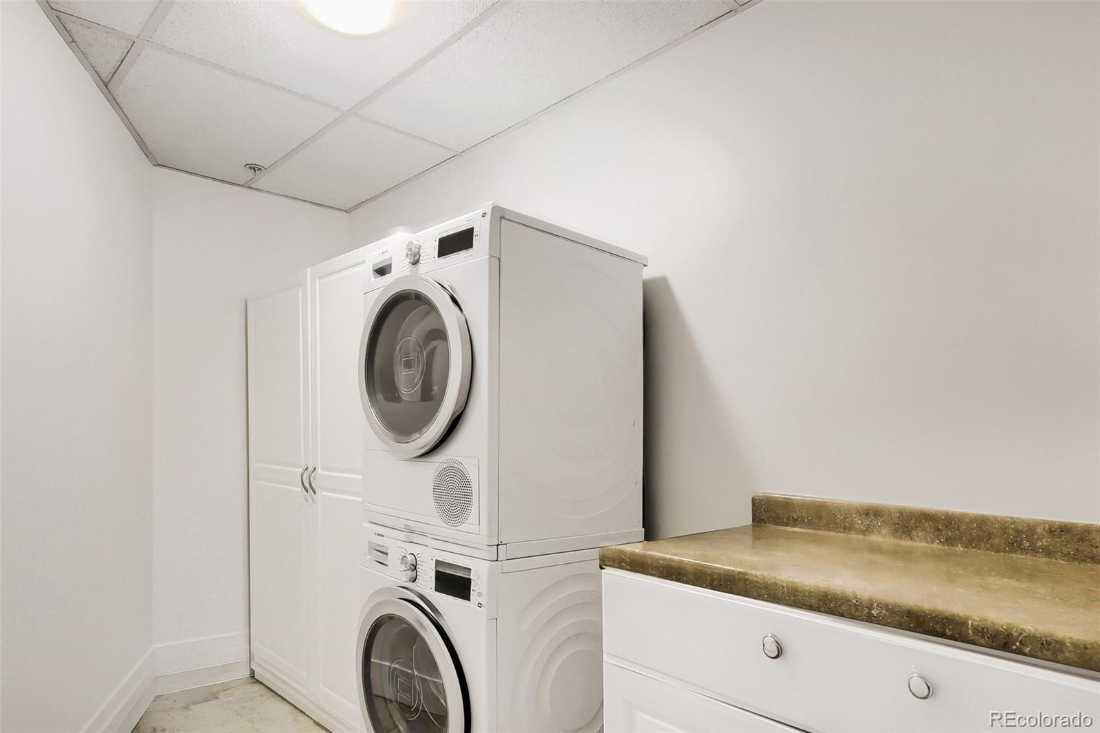 2001 Lincoln Street Denver CO 80202
