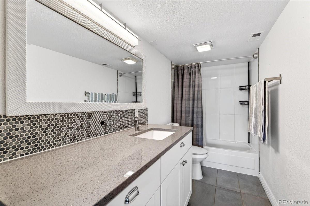 2525 S Dayton Way Denver CO 80231