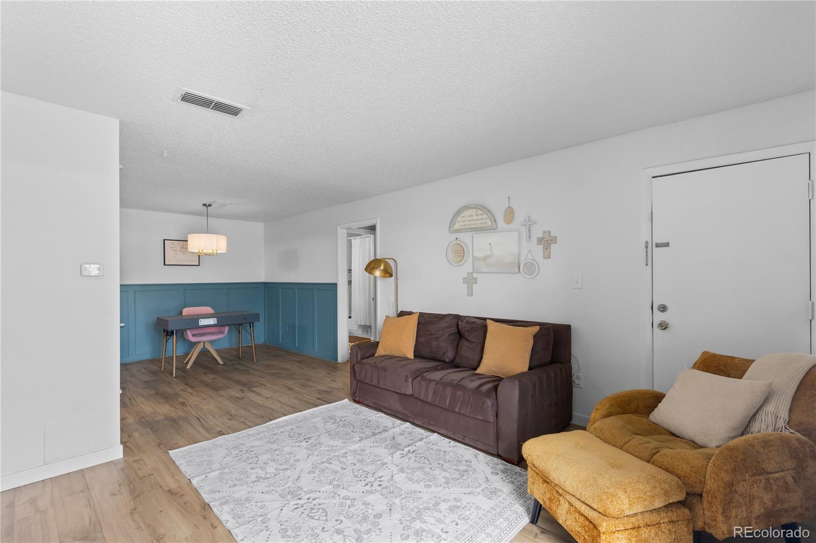 2330 E Fremont Avenue Littleton CO 80122
