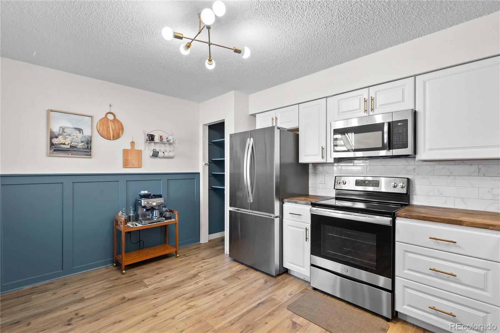 2330 E Fremont Avenue Littleton CO 80122