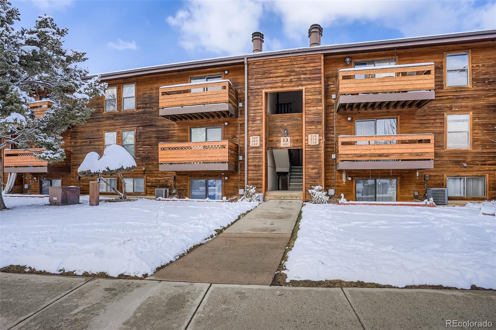 431 Wright Street Lakewood CO 80228