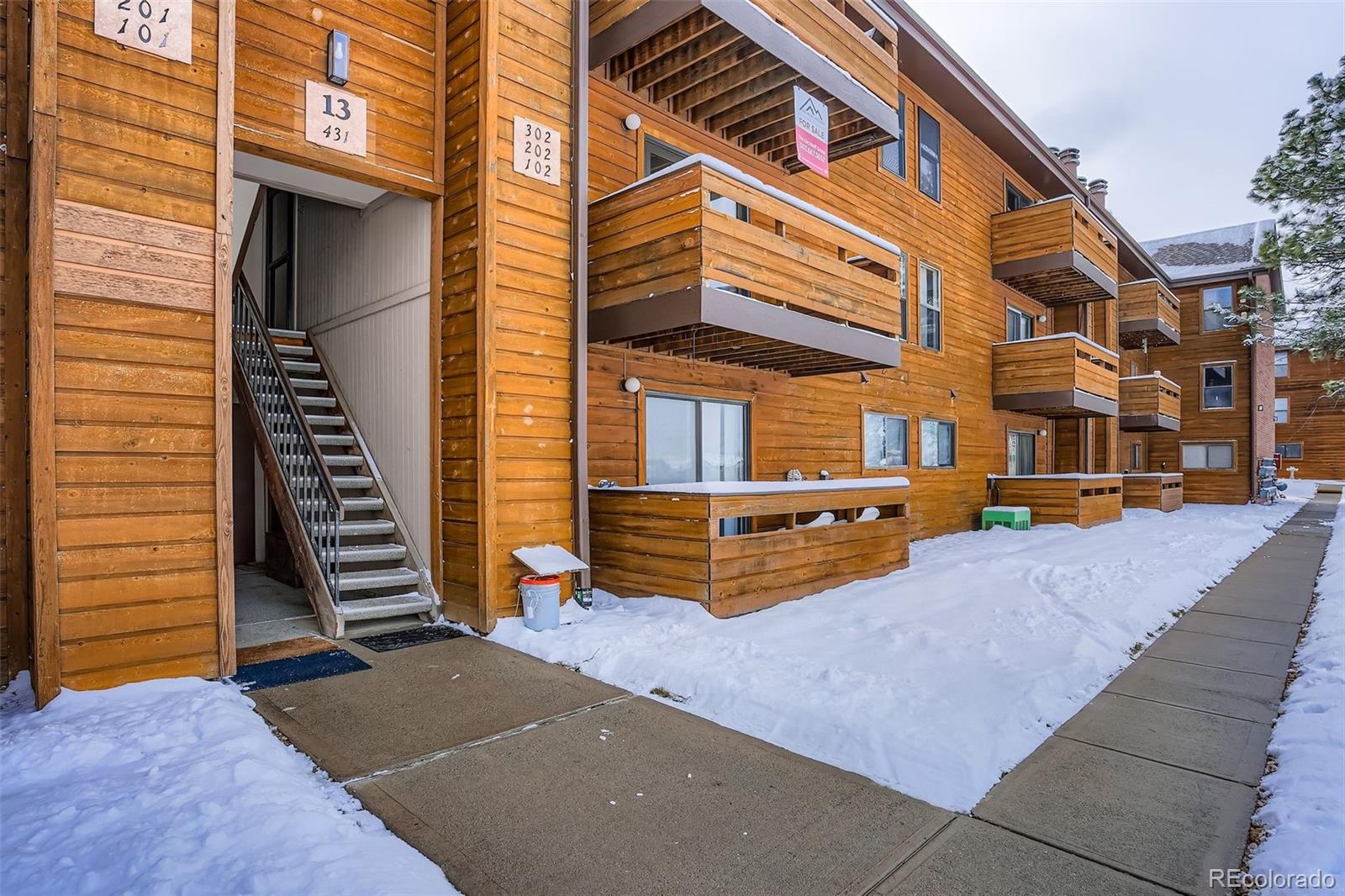 431 Wright Street Lakewood CO 80228