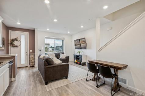 2022 S Upham Way Lakewood CO 80227